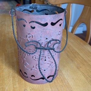 Vintage primitive farm house  rusty colored tin/metal tea light holder